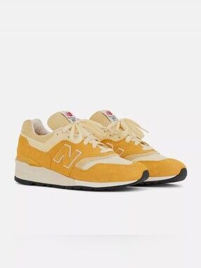 New Balance 997 Made in USA Dried Apricot Calcium U997AC - Size Men 7 8.5 Women